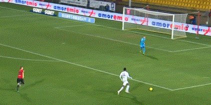 1609702323776092676.gif 5403.gif